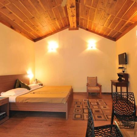 The Lake Resort Naukuchiatal Exterior photo